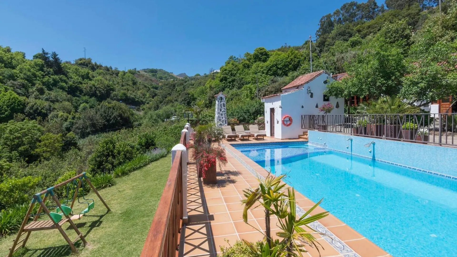 Finca Casas Nanitas 0*, Moya (Gran Canaria) Spain