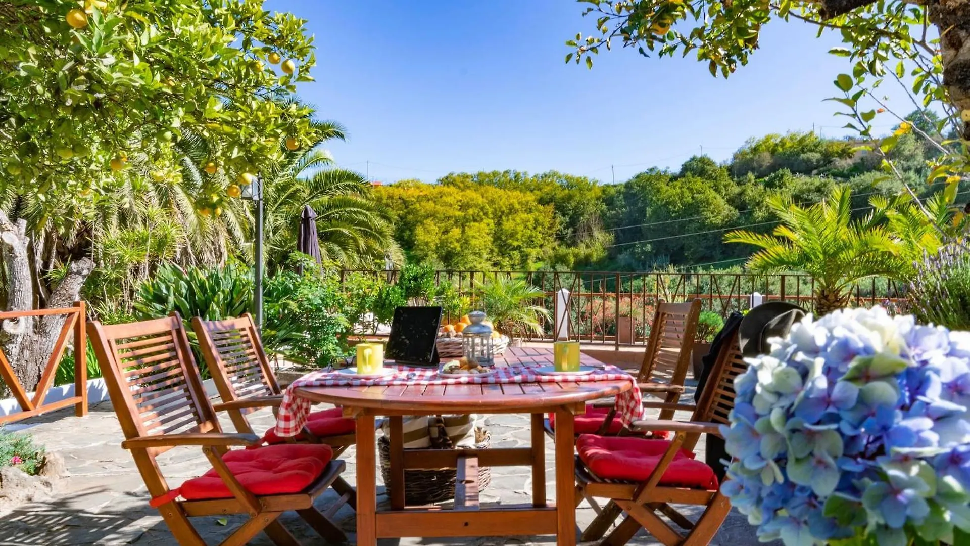 Finca Casas Nanitas 0*, Moya (Gran Canaria)